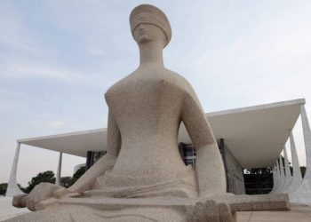 STF decide que amante não tem direito de dividir pensão com viúva