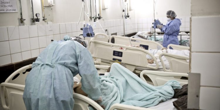 Mortes por Covid-19 sobem em 9 de 22 regiões do Ceará