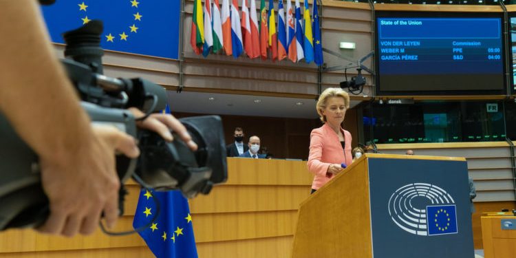 Desconfiança com Brasil trava acordo com Mercosul, diz embaixador da UE