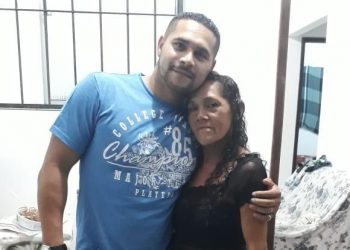 “Encontrei o meu amor que estava faltando”, diz mãe que abraçou o filho sumido após 27 anos