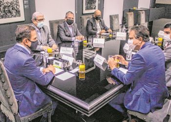 Camilo Santana esteve reunido com o governador de São Paulo, João Doria (Foto: Divulgação/ Governo de São Paulo)