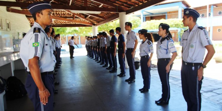 Justiça determina reabertura de prazo para seleção de alunos do Colégio Militar de Juazeiro do Norte