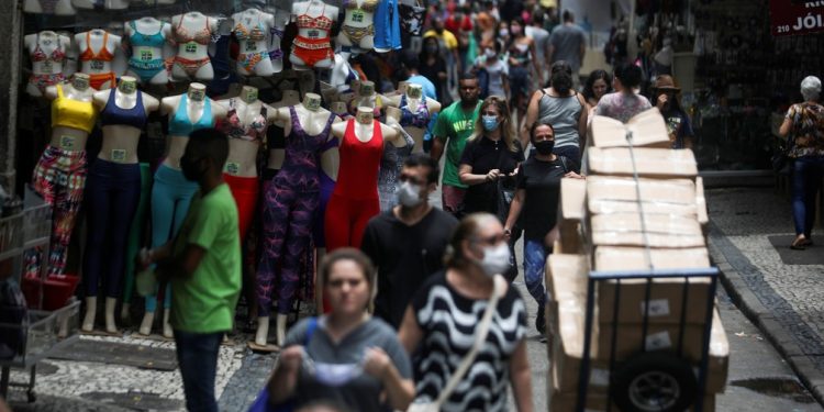 PIB do Brasil cresce 7,7% no 3º trimestre, mas não elimina perdas com pandemia