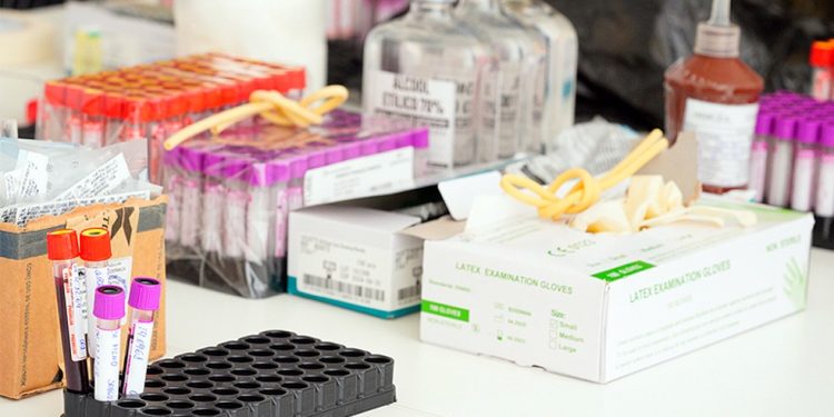 Ceará registra mais de 325 mil casos de Covid-19 e chega a 9.939 óbitos pela doença