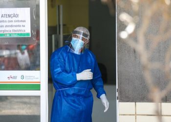 Profissionais de nível técnico e médio foram os que mais receberam o auxílio por afastamento (Foto: Helene Santos)