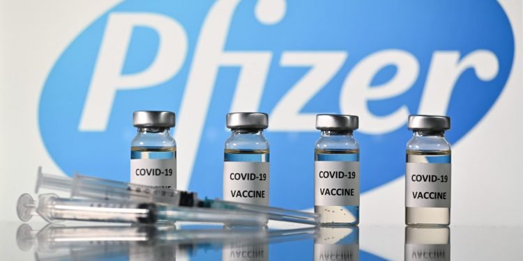 Ministério da Saúde indica que vacina da Pfizer contra Covid-19 está fora do perfil desejado para o Brasil