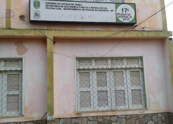 Delegacia de Defesa da Mulher de Icó localizou e prendeu o homem, que foi encaminhado para a cadeia pública do município (Foto: Richard Lopes)