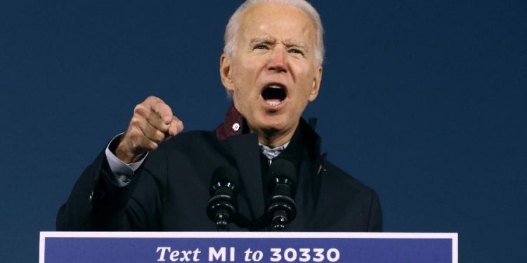 Biden passa de 270 votos e tem vitória confirmada pelo Colégio Eleitoral