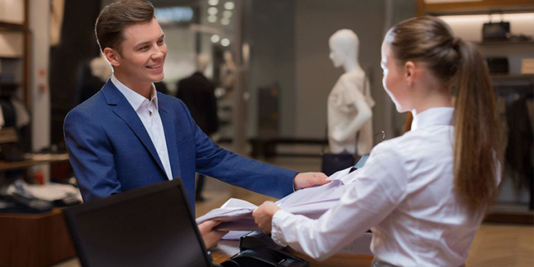 Governo age contra compras parceladas sem juros; entenda