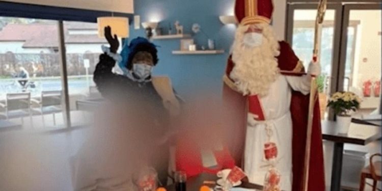 Papai Noel visita asilo, espalha coronavírus e 18 idosos morrem