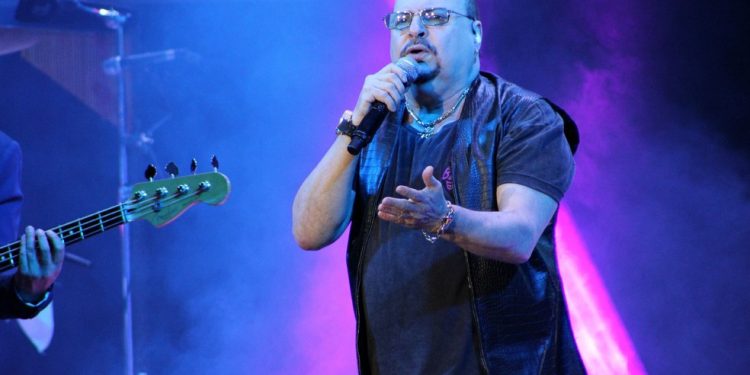 Paulinho, vocalista do Roupa Nova, morre no Rio aos 68 anos