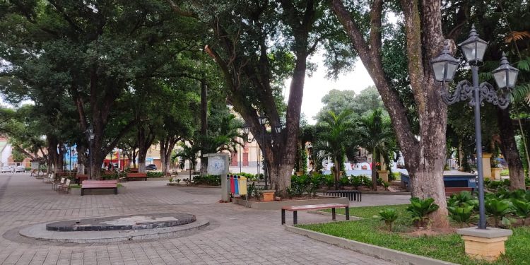 Governo do Ceará renova decreto de isolamento social por mais uma semana