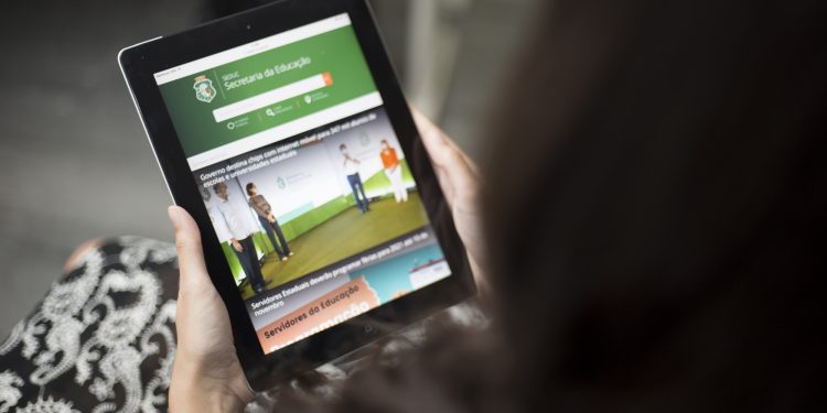 Investimentos para o ensino remoto geram legado para a educação cearense em 2020