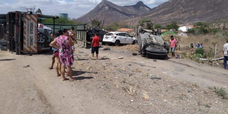 Médica, prefeita eleita de Itapajé deixa solenidade de posse para atender vítimas de acidente