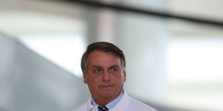 Partidos de oposição anunciam pedido coletivo de impeachment de Bolsonaro