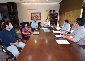 Governador Camilo Santana antecipa reunião sobre decreto após aumento de casos de Covid-19