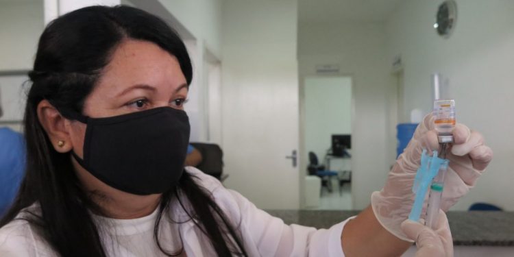 Covid-19: Municípios começam a imunizar no Ceará, mas nem todas as cidades têm plano de vacinação