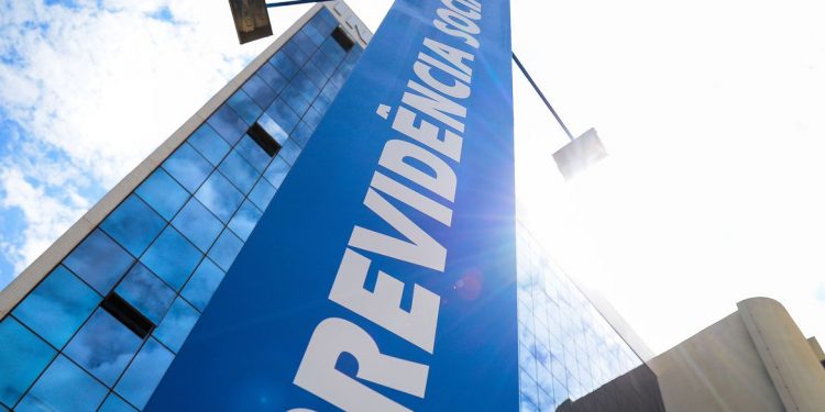 INSS: prazo para recorrer de auxílio-doença negado termina hoje