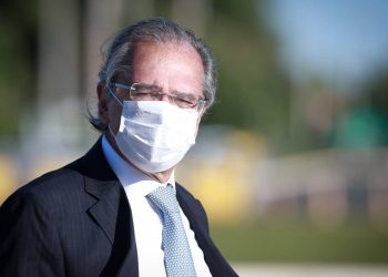 O ministro da Economia, Paulo Guedes: “caso o pior aconteça”, o governo sabe o que fazer (Foto: Pablo Jacob/Agência O Globo)