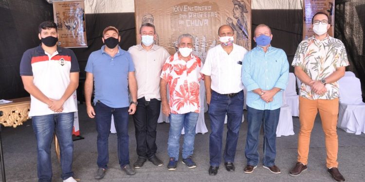 Profetas da chuva mantêm otimismo para quadra chuvosa do Ceará em 2021