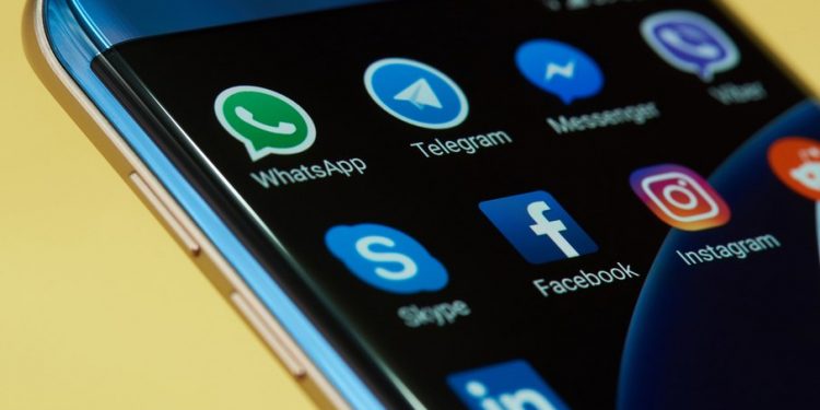 Como transferir grupos do WhatsApp para o Telegram
