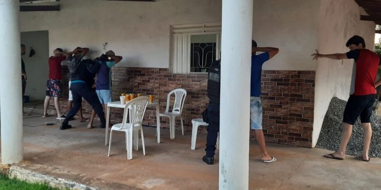 Paredão é apreendido e festa com aglomeração é encerrada em Brejo Santo