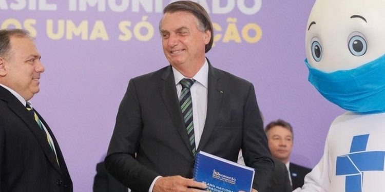 Ministério da Saúde terá só metade das vacinas prometidas para fevereiro