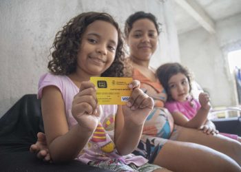 Cartão Mais Infância: Governo do Ceará anuncia aumento do valor pago às famílias