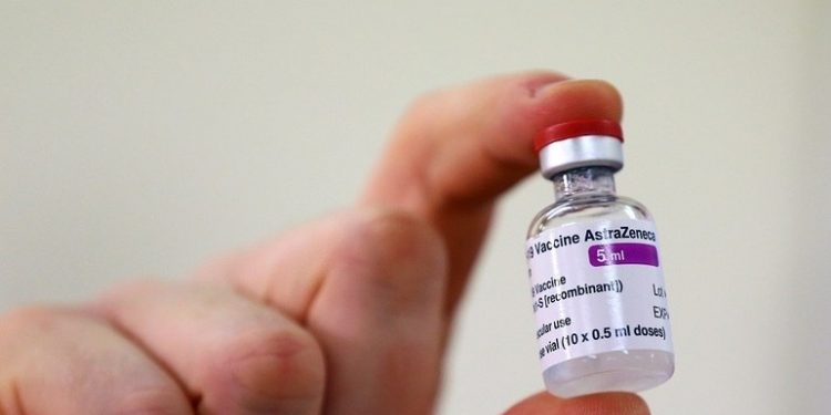 Covid-19: Consórcio da OMS vai enviar ao Brasil até 14 milhões de doses de vacina a partir de fevereiro