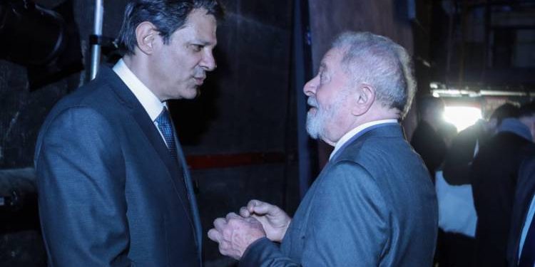 Haddad aceita convite de Lula para ser candidato a presidente em 2022