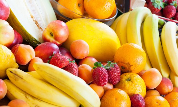 4 casos bizarros de frutas que mataram pessoas