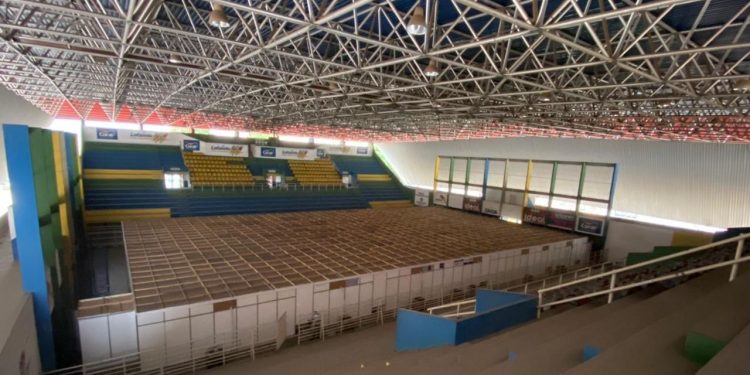 Estrutura do hospital de campanha de Juazeiro do Norte começa a ser desmontada