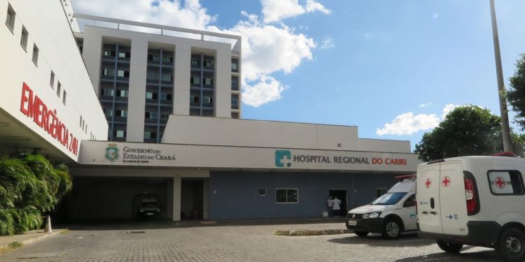 Covid-19: Taxa de ocupação de leitos de UTI no Hospital Regional do Cariri cai e atinge 87%