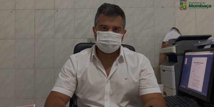 Prefeito de Mombaça, Orlando Filho (MDB), anunciou em transmissão ao vivo que, no domingo (28), haverá uma nova reunião para decidir se haverá a ampliação da determinação (Foto: Reprodução)