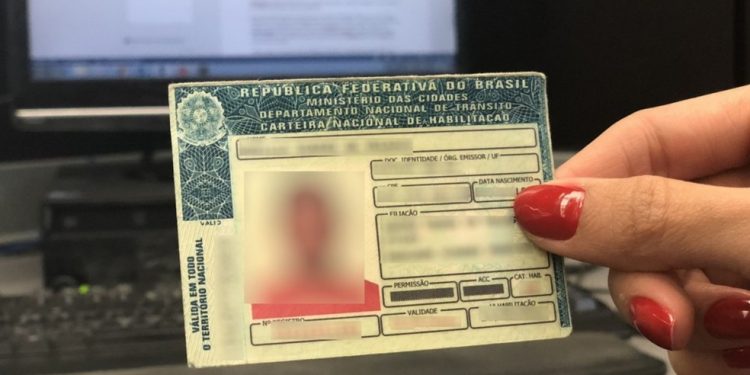 CNHs, multas, licenciamento: prazos são prorrogados; confira as datas