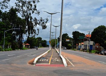Avenida Leão Sampaio, rodovia que liga Juazeiro do Norte a Barbalha (Foto: Samuel Pinheiro/Revista Cariri)