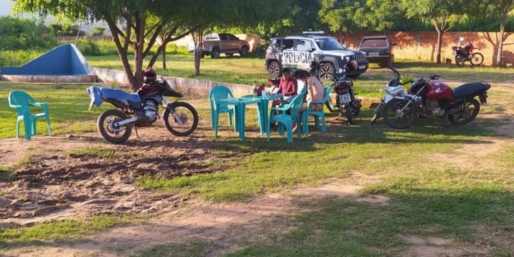 Dois eventos com aglomerações são encerrados no interior do Ceará neste fim de semana