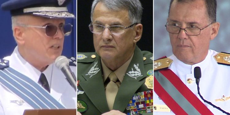 Comandantes do Exército, da Marinha e da Aeronáutica deixam cargos após troca de ministro