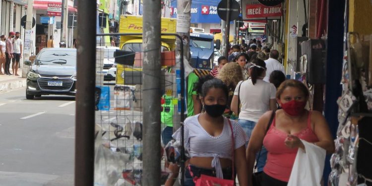 Maioria de gestores municipais é a favor de lockdown em todo o Ceará, mas há prefeitos que criticam