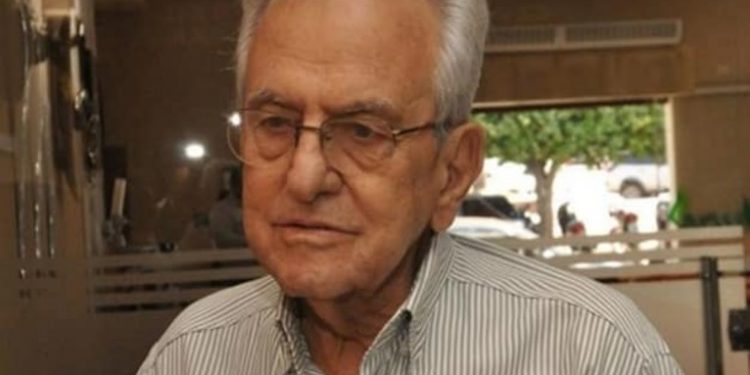 Ex-governador de Goiás morre de Covid-19 após 3 dias esperando leito de UTI