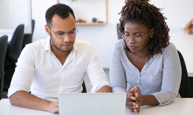 Pretos e pardos são os mais infectados nas primeira e segunda ondas da Covid-19 no Ceará