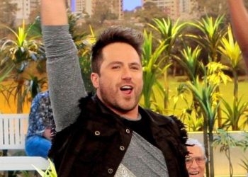 Kleber Lopes, ator de ‘A Praça é Nossa’ morre de Covid-19, aos 39 anos