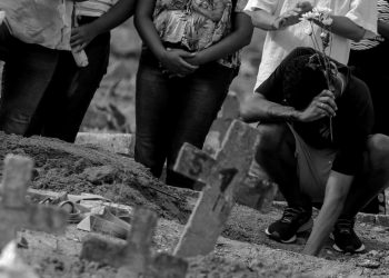 O Brasil se tornou o epicentro global da pandemia Covid-19 (Foto: EPA)