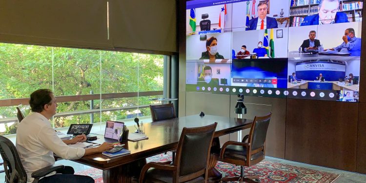 Em reunião com Anvisa, Camilo pede celeridade na aprovação da Sputnik V