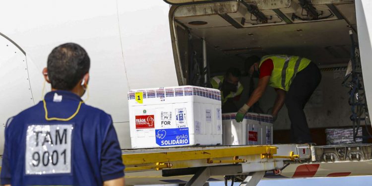 Covid-19: Ceará ultrapassa 2 milhões de doses de vacinas aplicadas