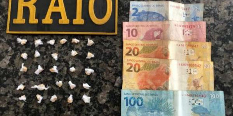 Idosa de 80 anos anos é presa por tráfico de drogas em Crato