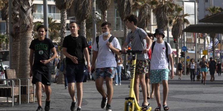 Pela primeira vez em dez meses, Israel não registra mortes por Covid-19