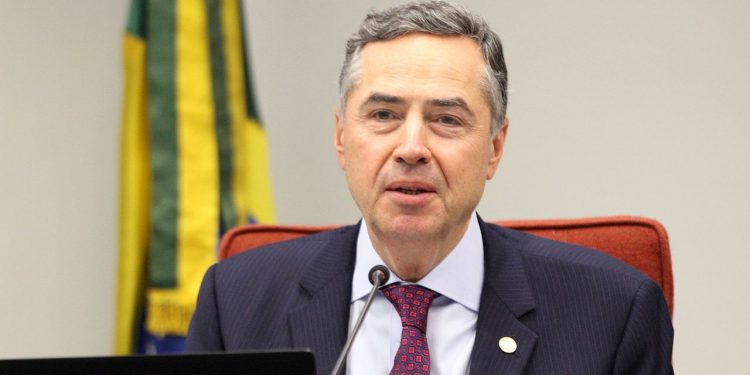 STF confirma decisão de Barroso que determinou instalação da CPI da Covid