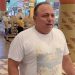 Sem máscara, Pazuello ironiza uso de proteção em shopping de Manaus: ‘Onde compra isso?’