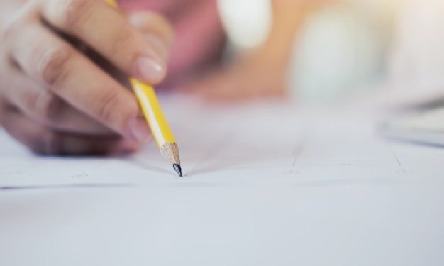 Vestibular: curso de redação online gratuito está com inscrições abertas